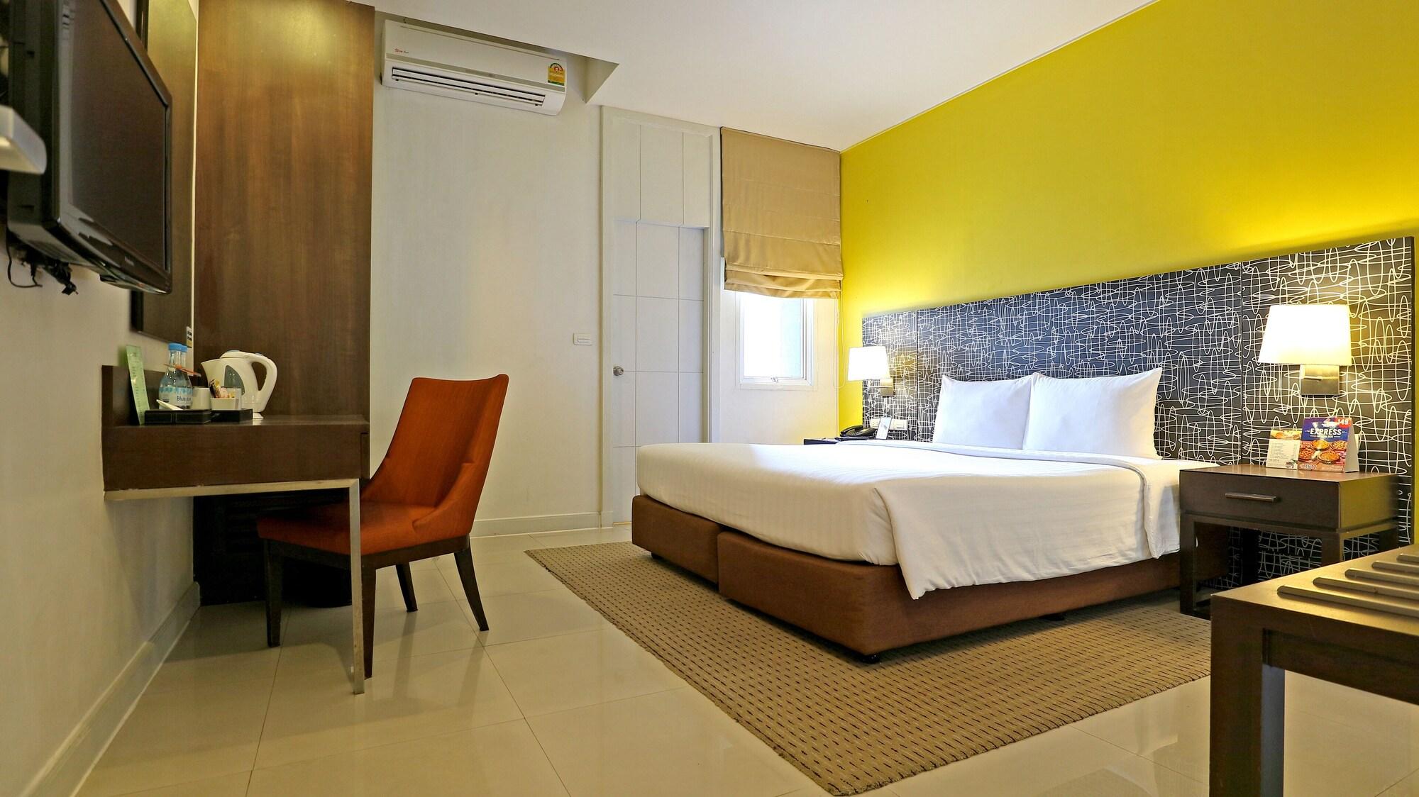 Legacy Hotel Bangkok Sukhumvit Экстерьер фото