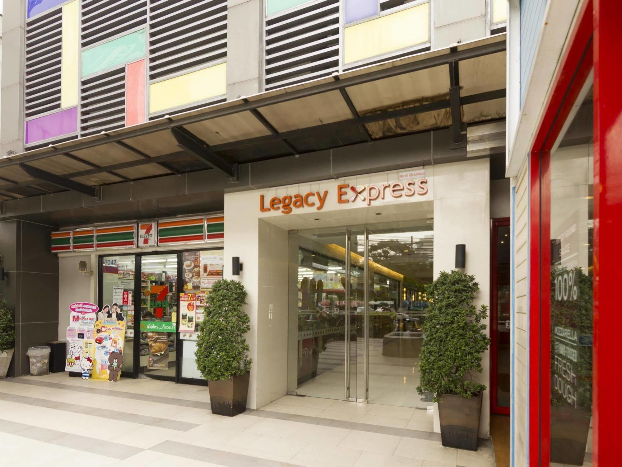 Legacy Hotel Bangkok Sukhumvit Экстерьер фото